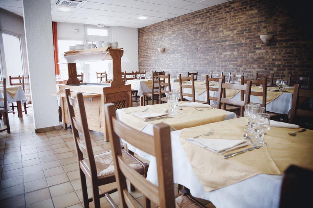 فونتوناي أو روز La Roseraie - Hotel & Restaurant المظهر الخارجي الصورة